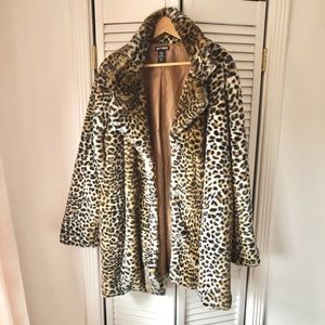 hot topic leopard coat